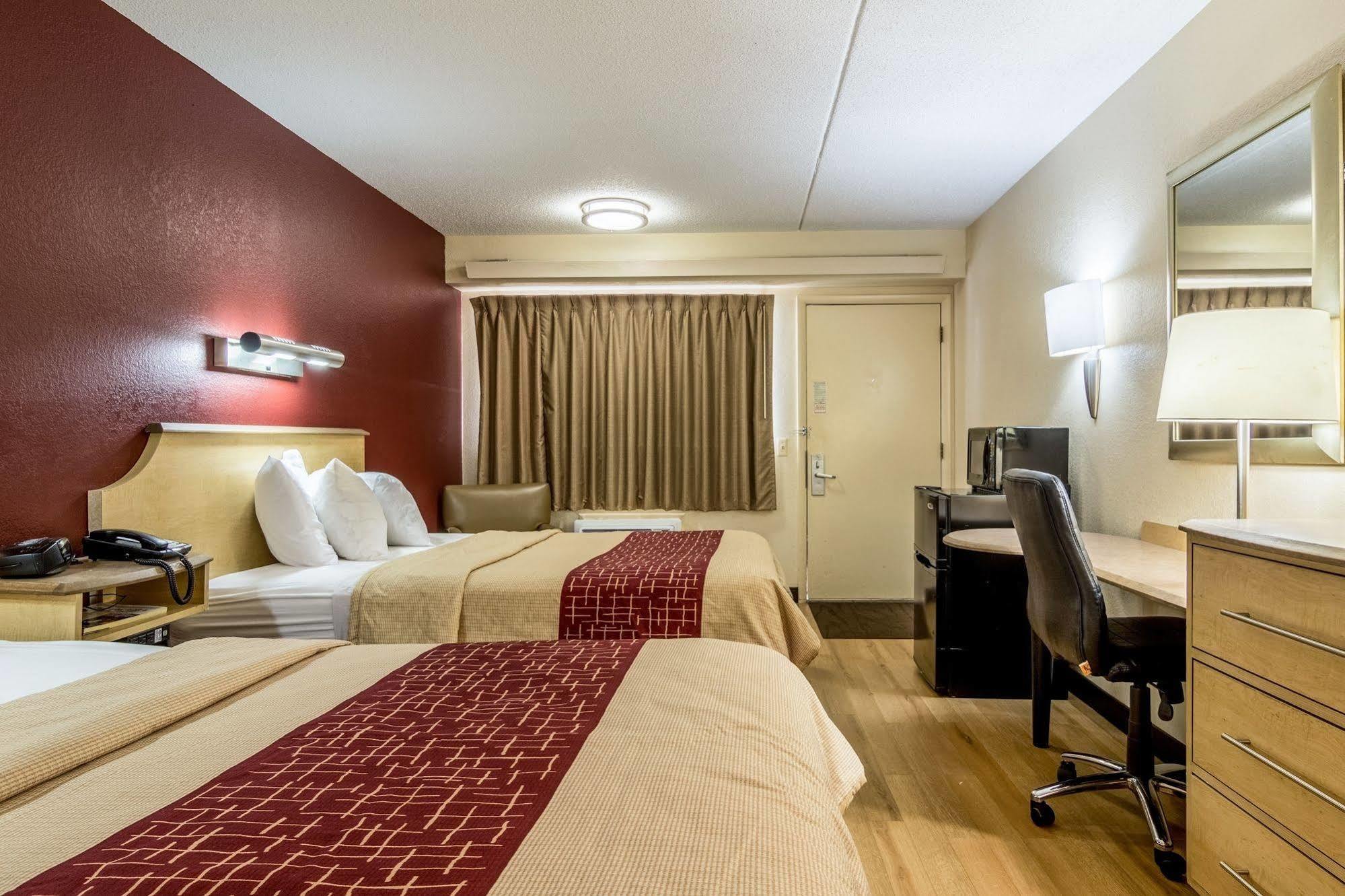 Red Roof Inn Detroit Metro Airport - Belleville Extérieur photo
