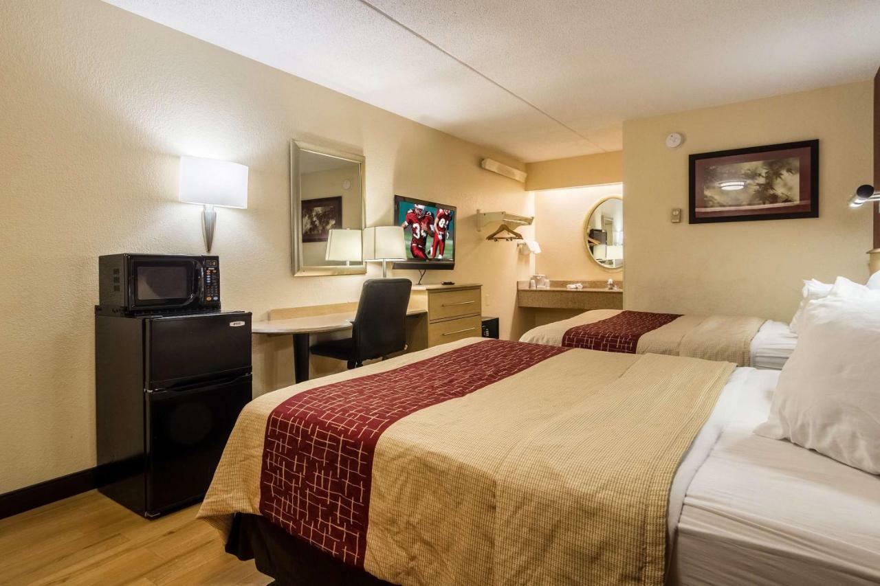 Red Roof Inn Detroit Metro Airport - Belleville Extérieur photo